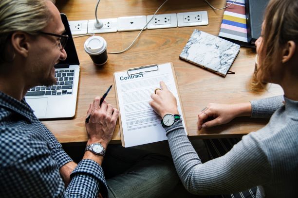 drafting-contracts-and-agreement